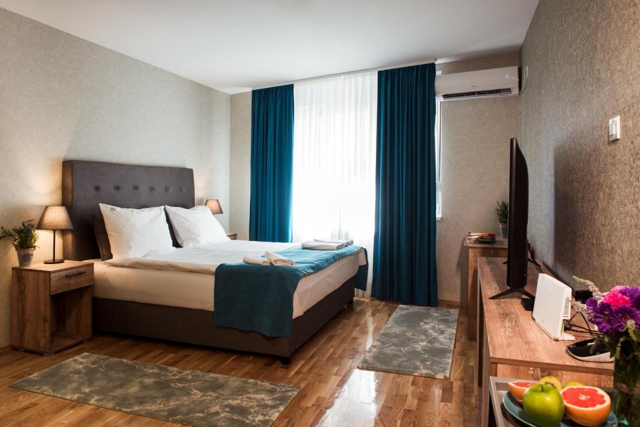 Magellan Family Lux Apartments โนวีซาด ภายนอก รูปภาพ