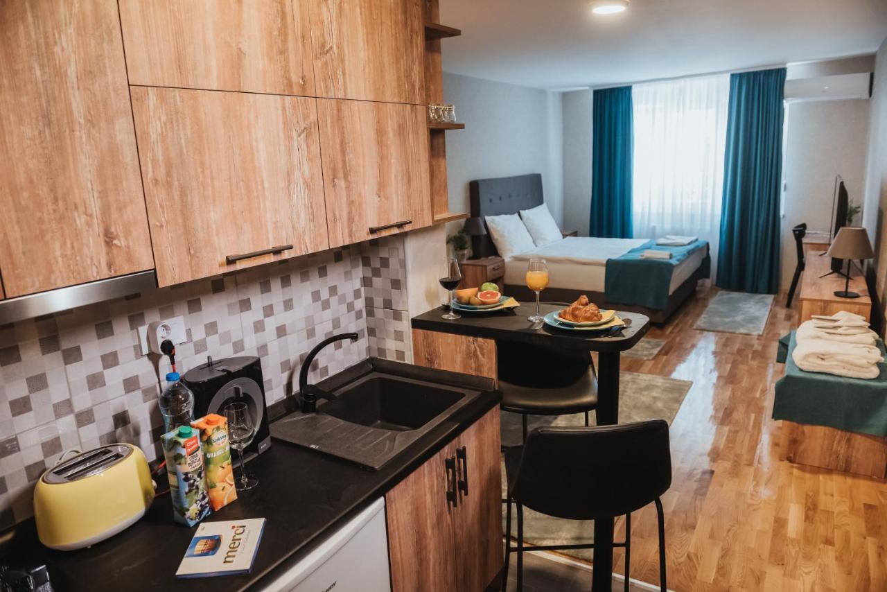 Magellan Family Lux Apartments โนวีซาด ภายนอก รูปภาพ