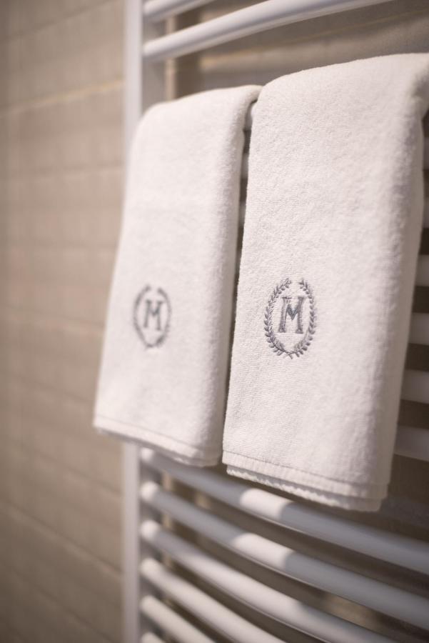 Magellan Family Lux Apartments โนวีซาด ภายนอก รูปภาพ