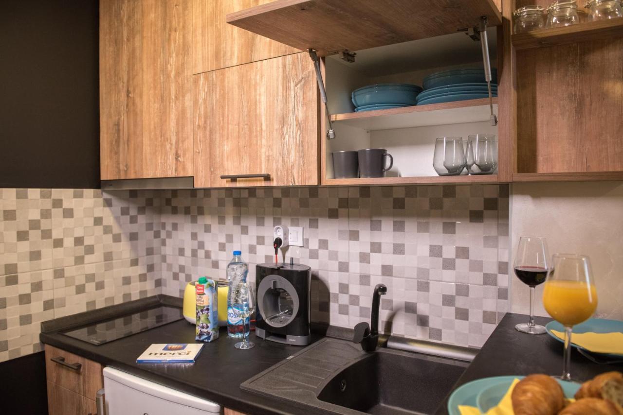 Magellan Family Lux Apartments โนวีซาด ภายนอก รูปภาพ